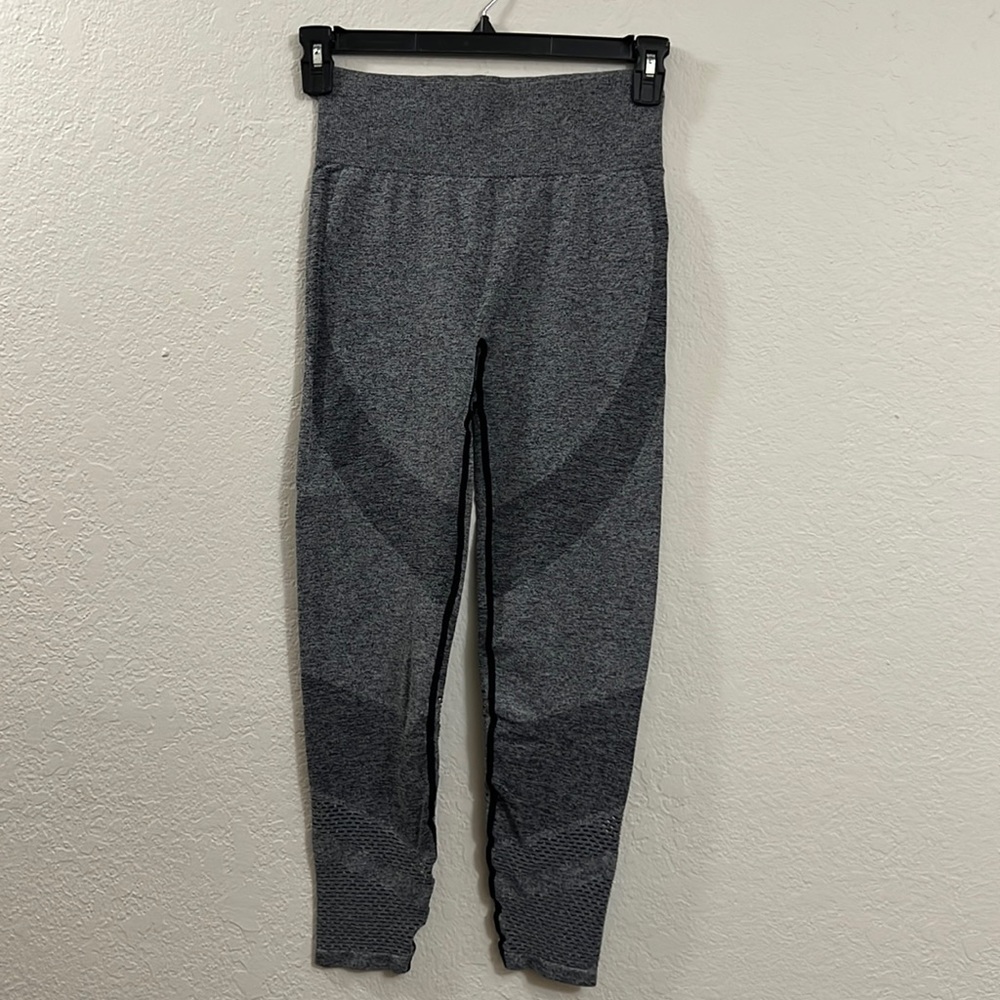 Medium PINK Seamless Leggings